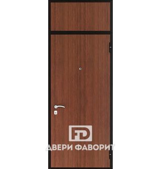 дверь стальная с верхней вставкой отделана ламинатом под дерево